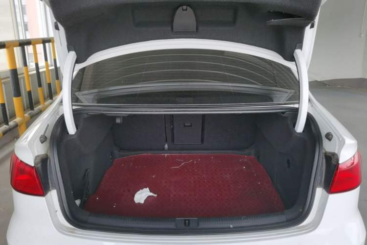 Used Audi A3 2015 Limousine 45 TFSI S line Luxury Model Trunk
