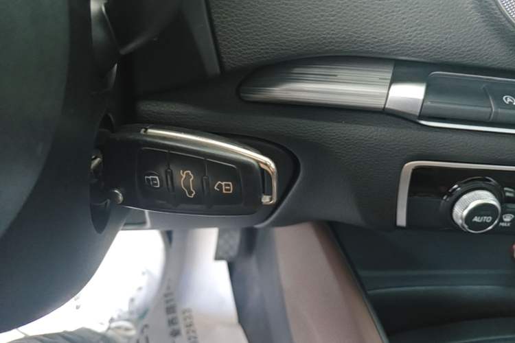 Used Audi A3 2015 Sportback 35 TFSI Millionth Anniversary Comfort Model Vehicle Key