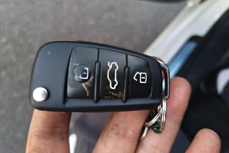 Used Audi A3 2015 Cabriolet 40 TFSI Vehicle Key