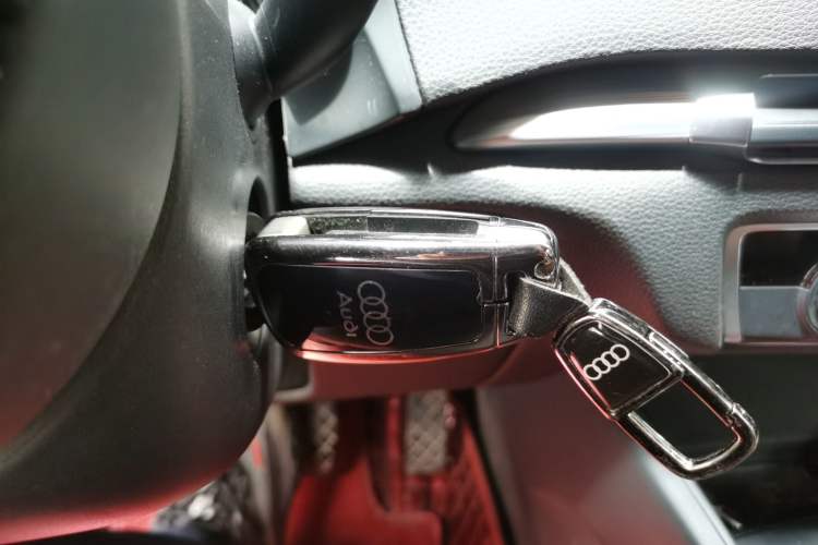 Used Audi A3 2015 Sportback 45 TFSI S line sports model Vehicle Key