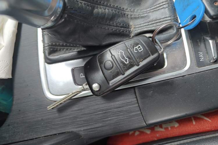 Used Audi A3 2015 Cabriolet 40 TFSI Vehicle Key