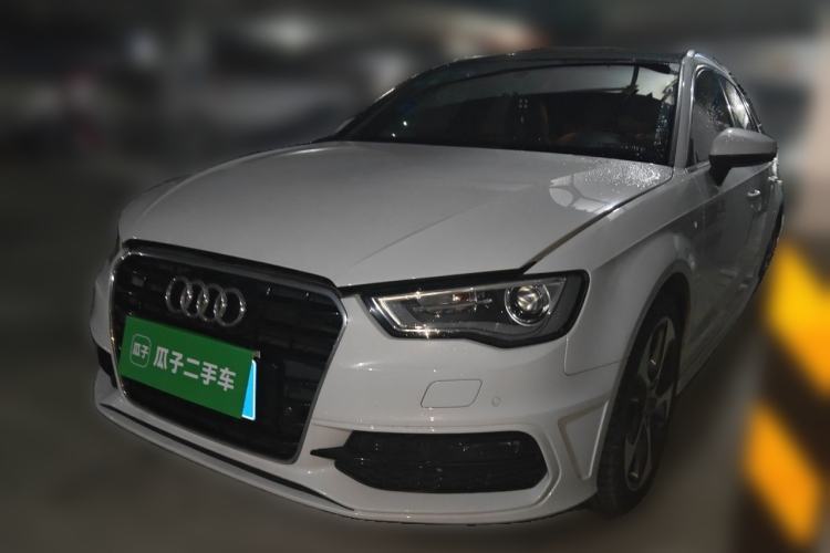 Used Audi A3 2015 Sportback 45 TFSI S line sports model Guazi used car, China used car export, Used car for sale, Used cars, Cheapest cars for sale