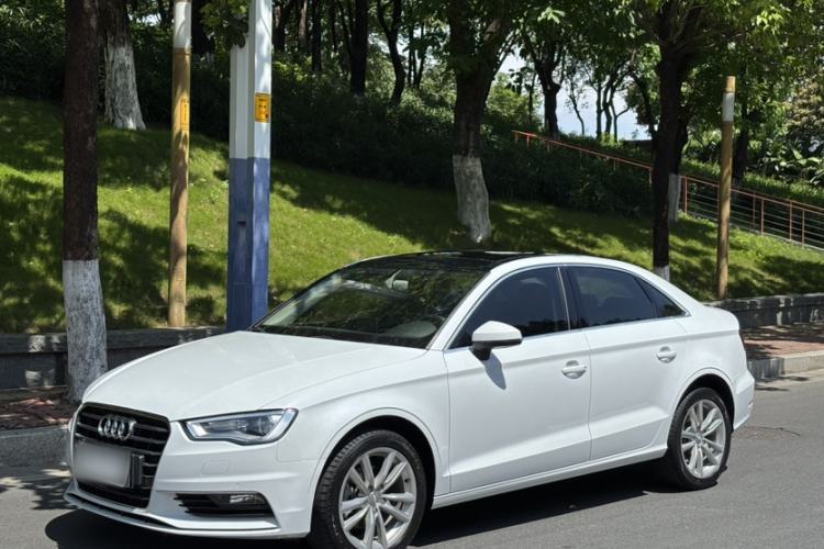 Used Audi A3 2015 Limousine 35 TFSI Millionth Anniversary Comfort Model Guazi used car, China used car export, Used car for sale, Used cars, Cheapest cars for sale