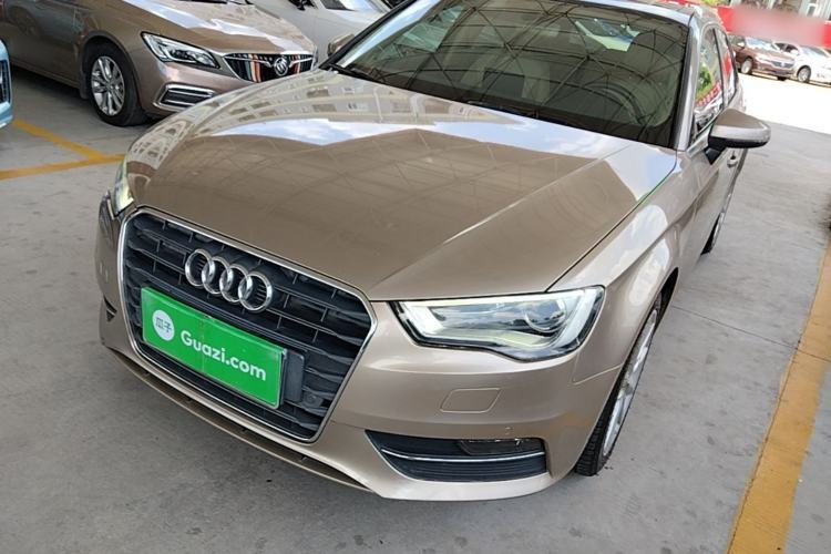 Used Audi A3 2015 Sportback 35 TFSI Millionth Anniversary Comfort Model Guazi used car, China used car export, Used car for sale, Used cars, Cheapest cars for sale