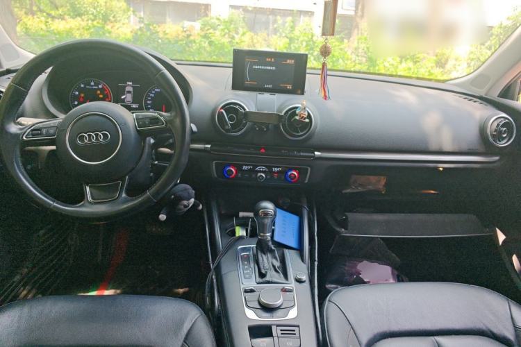 Used Audi A3 2015 Sportback 35 TFSI Millionth Anniversary Comfort Model Center Console
