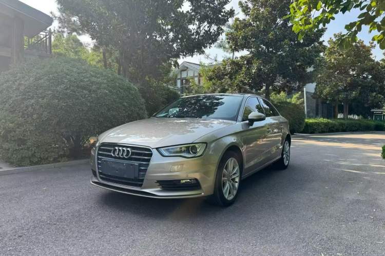 Used Audi A3 2015 Limousine 35 TFSI Millionth Anniversary Comfort Model Exterior 5