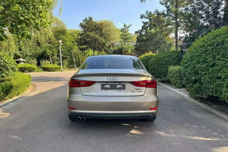 Used Audi A3 2015 Limousine 35 TFSI Millionth Anniversary Comfort Model Exterior 6