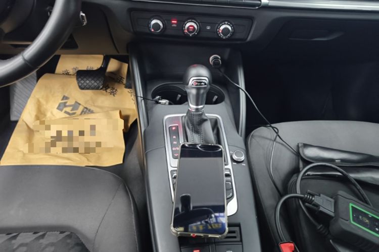 Used Audi A3 2015 Sportback 35 TFSI Millionth Anniversary Intelligent Leading Model Gear Lever