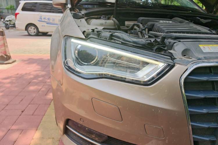 Used Audi A3 2015 Sportback 35 TFSI Millionth Anniversary Comfort Model Right Front Headlight