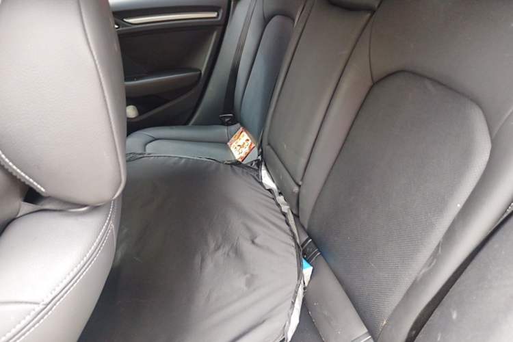 Used Audi A3 2016 Limousine 35 TFSI Ambition Edition Left Rear Seat