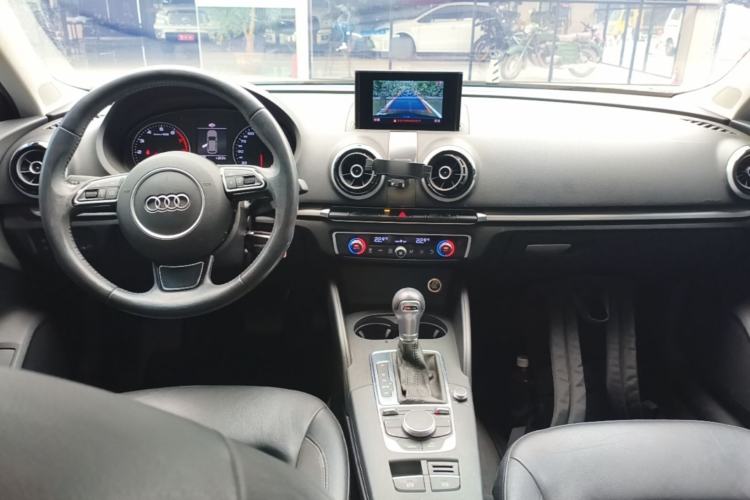 Used Audi A3 2016 Sportback 35 TFSI Style Edition Center Console