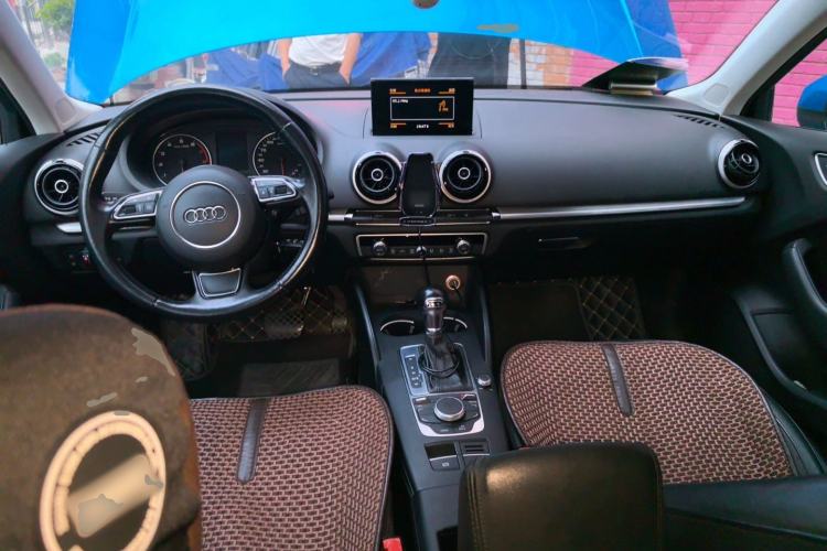 Used Audi A3 2016 Sportback 35 TFSI Style Edition Center Console