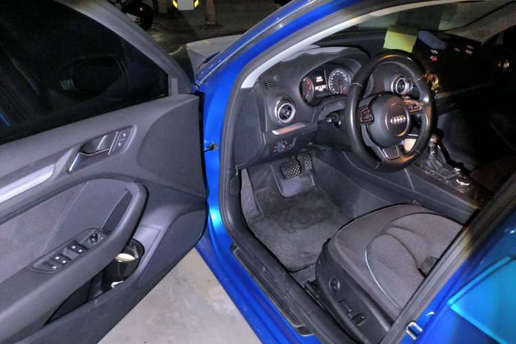Used Audi A3 2016 Sportback 35 TFSI Ambition Driver Seat