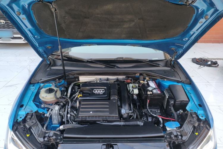 Used Audi A3 2016 Limousine 35 TFSI Prestige Edition Engine Bay