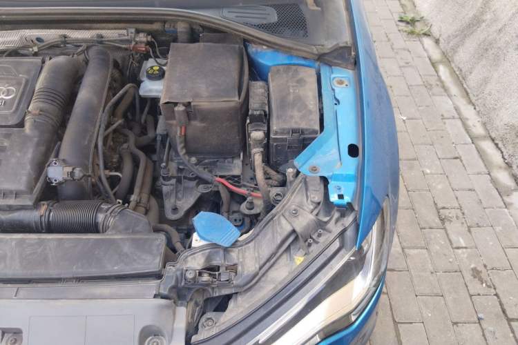 Used Audi A3 2016 Sportback 35 TFSI Style Edition Engine Bay Left