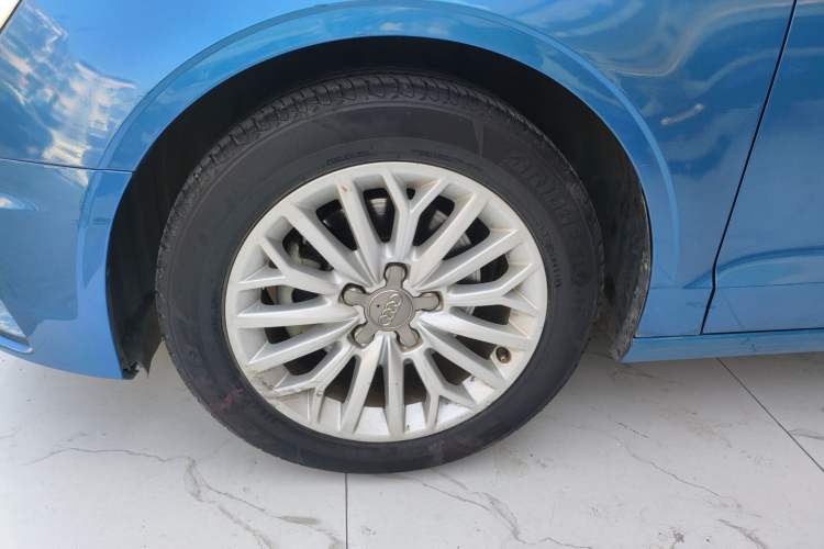 Used Audi A3 2016 Limousine 35 TFSI Prestige Edition Exterior 4