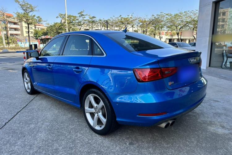 Used Audi A3 2016 Limousine 40 TFSI Luxury Model Exterior 8