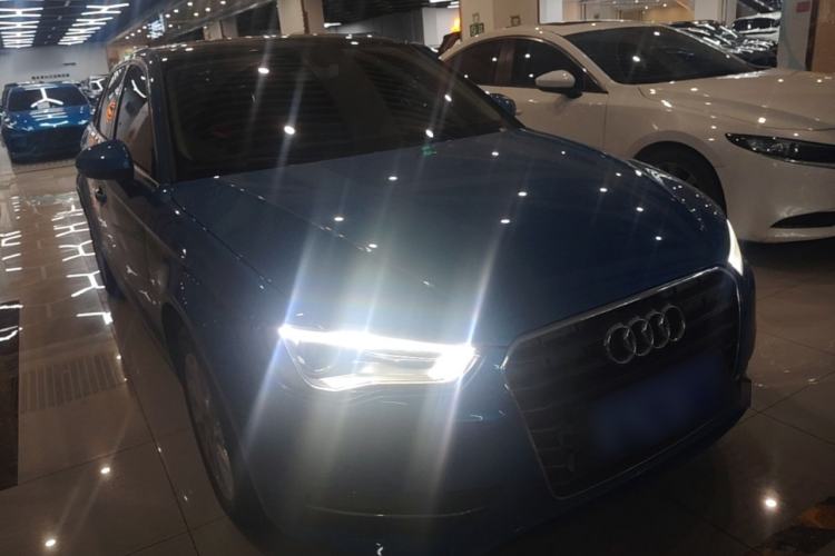 Used Audi A3 2016 Sportback 35 TFSI Ambition Front Right 45 Deg