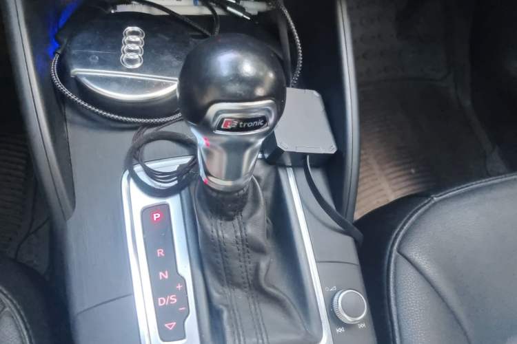 Used Audi A3 2016 Sportback 35 TFSI Ambition Gear Lever