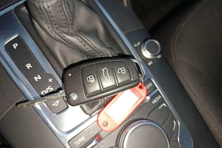 Used Audi A3 2016 Sportback 35 TFSI Ambition Edition Interior 1