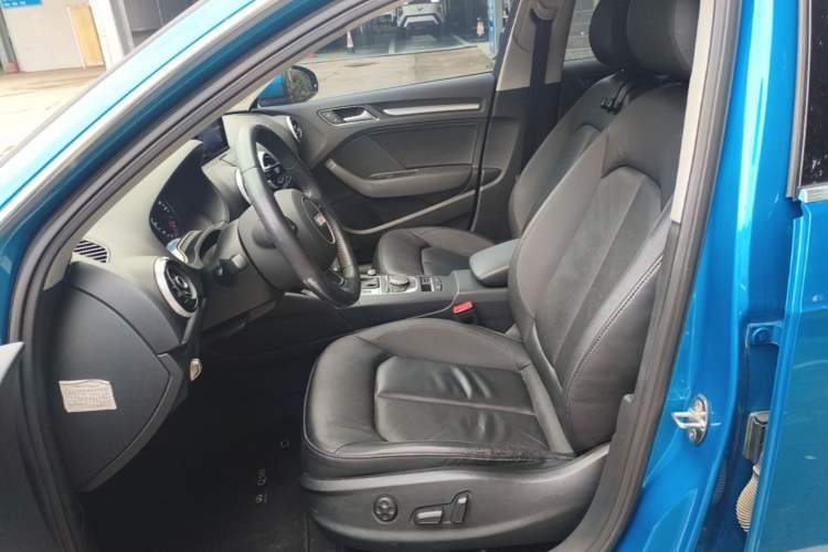 Used Audi A3 2016 Sportback 35 TFSI Style Edition Left Front Seat