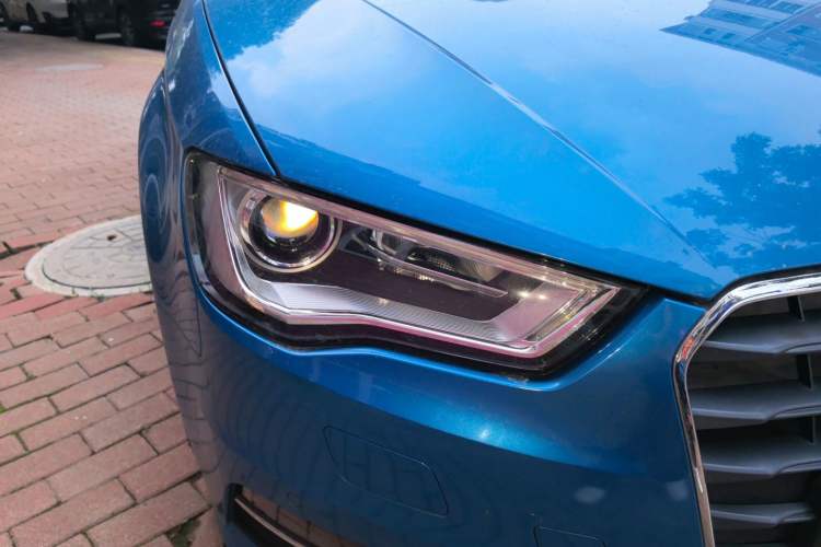 Used Audi A3 2016 Sportback 35 TFSI Style Edition Right Front Headlight
