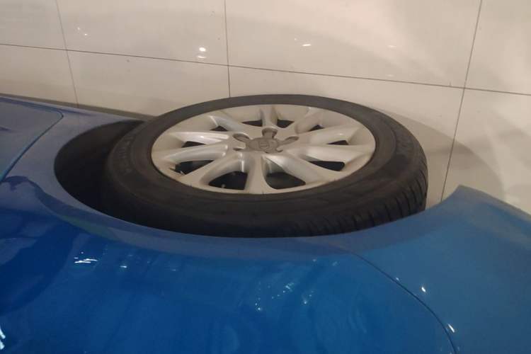 Used Audi A3 2016 Sportback 35 TFSI Ambition Right Rear Wheel Hub