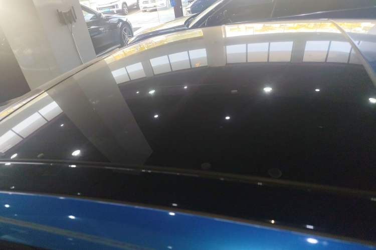 Used Audi A3 2016 Limousine 40 TFSI Luxury Model Roof