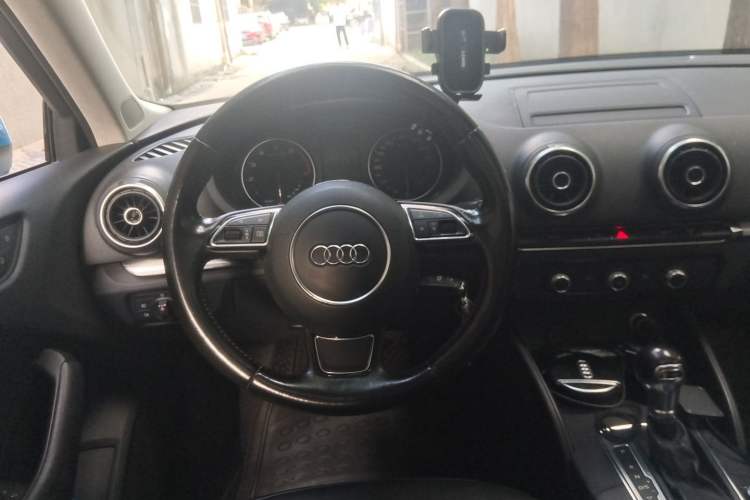 Used Audi A3 2016 Sportback 35 TFSI Ambition Steering Wheel