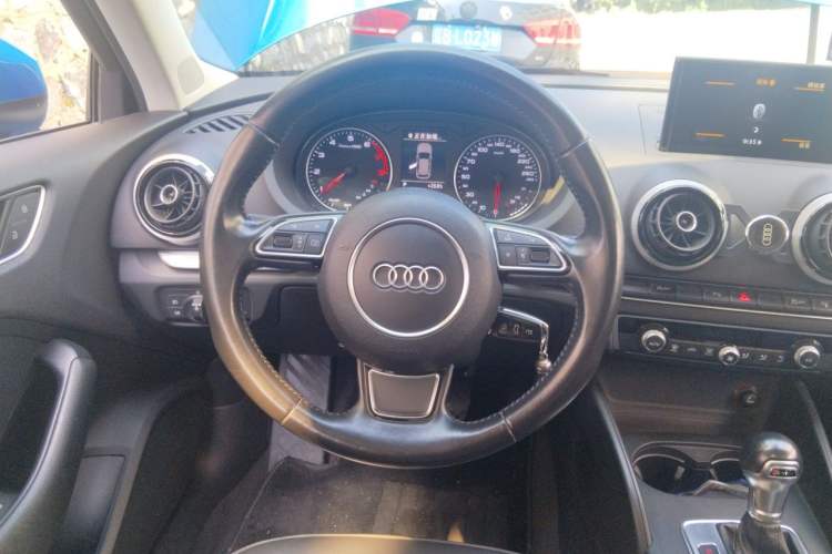 Used Audi A3 2016 Sportback 35 TFSI Style Edition Steering Wheel