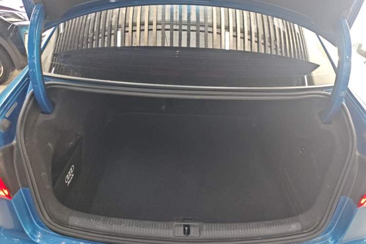 Used Audi A3 2016 Limousine 35 TFSI Prestige Edition Trunk