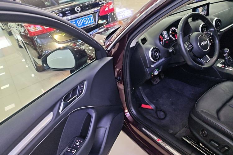 Used Audi A3 2016 Sportback 35 TFSI Style Edition Driver Seat
