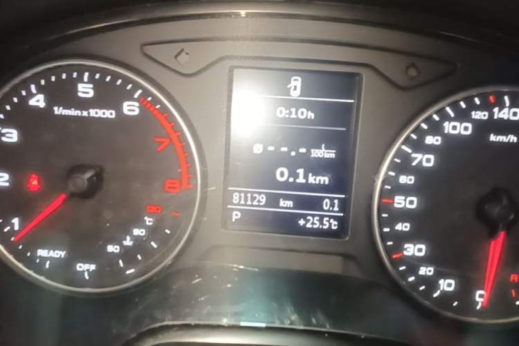 Used Audi A3 2016 Limousine 35 TFSI Ambition Edition Instrument Cluster