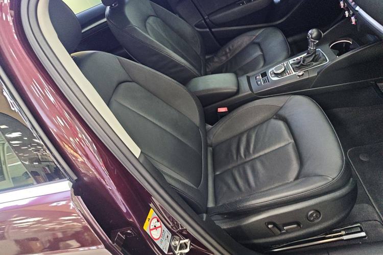 Used Audi A3 2016 Sportback 35 TFSI Style Edition Right Front Seat