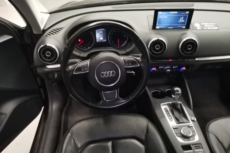 Used Audi A3 2016 Sportback 35 TFSI Style Edition Steering Wheel