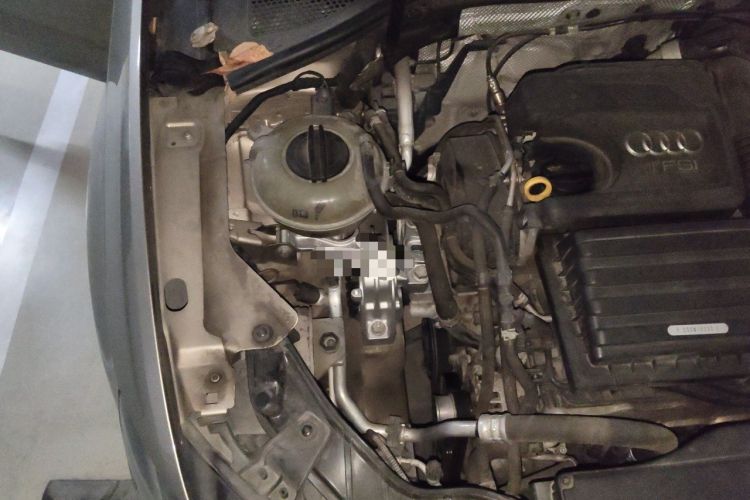 Used Audi A3 2016 Sportback 35 TFSI Ambition Engine Bay Right