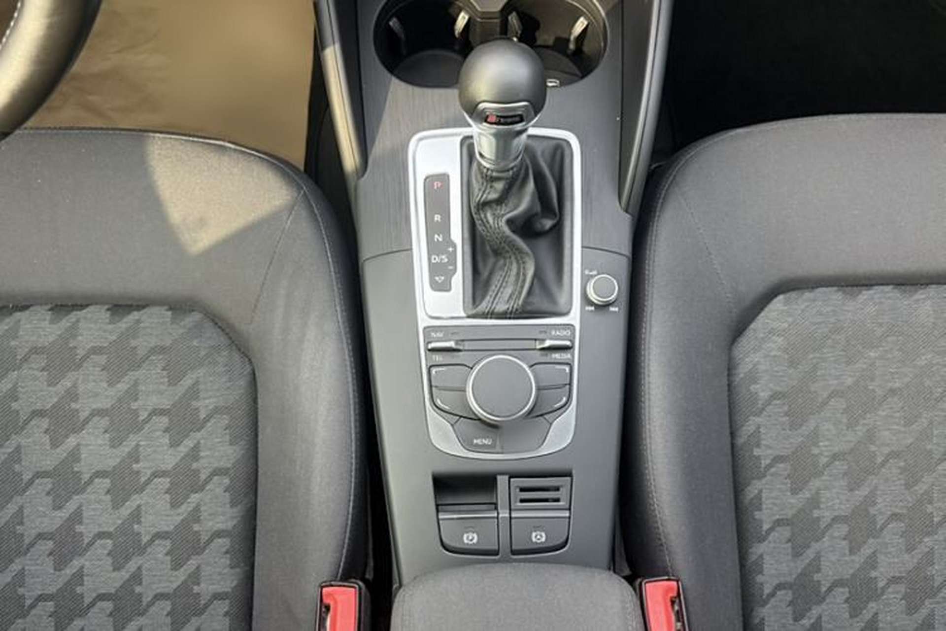 Used Audi A3 2016 Sportback 35 TFSI Ambition Interior 3