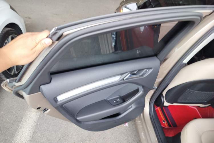 Used Audi A3 2016 Limousine 35 TFSI Prestige Edition Left Rear Door Interior