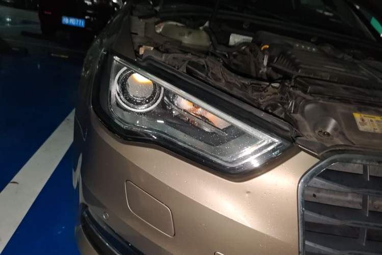 Used Audi A3 2016 Sportback 35 TFSI Ambition Right Front Headlight