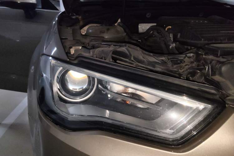 Used Audi A3 2016 Sportback 35 TFSI Ambition Right Front Headlight