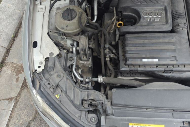 Used Audi A3 2016 Limousine 35 TFSI Ambition Edition Engine Bay Right