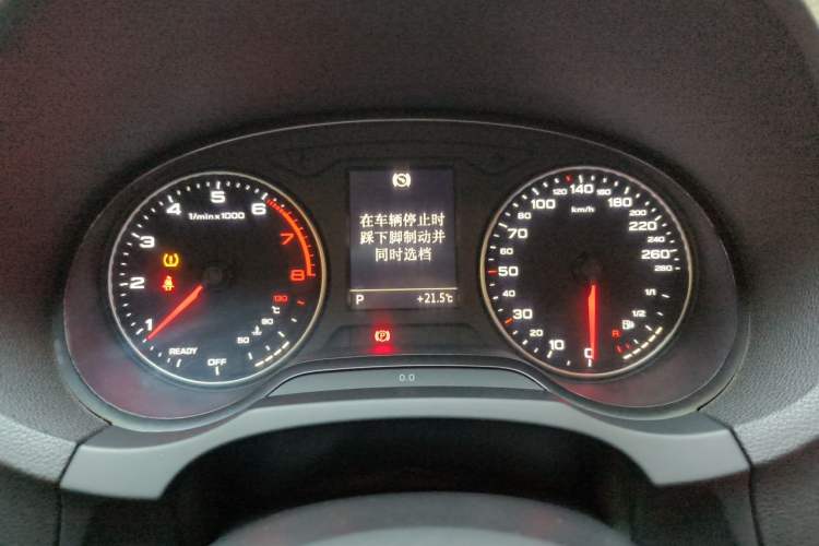 Used Audi A3 2016 Limousine 35 TFSI Prestige Edition Instrument Cluster