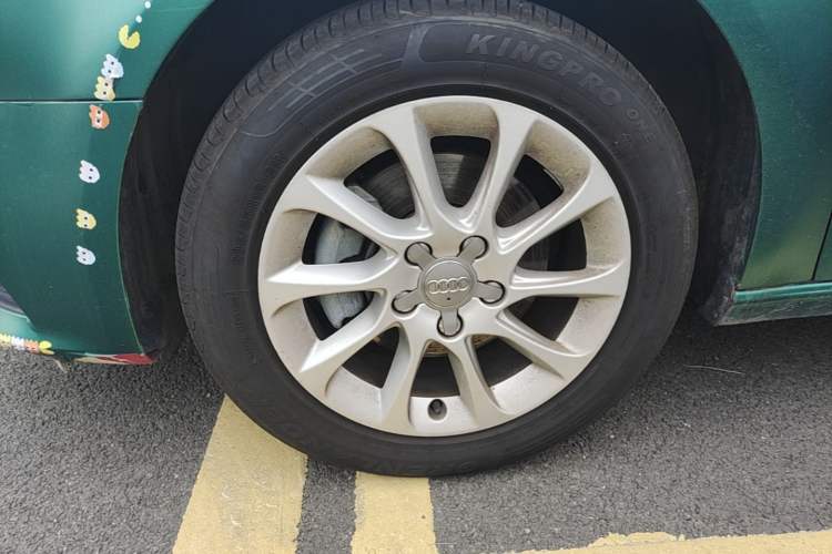 Used Audi A3 2016 Sportback 35 TFSI Ambition Left Front Wheel Hub