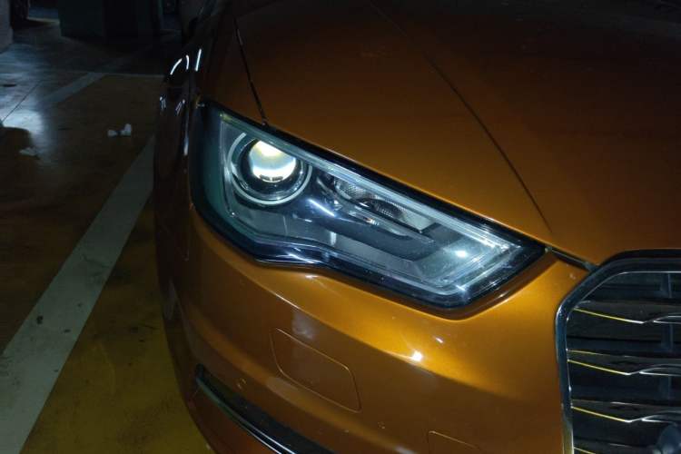 Used Audi A3 2016 Limousine 35 TFSI Style Edition Right Front Headlight