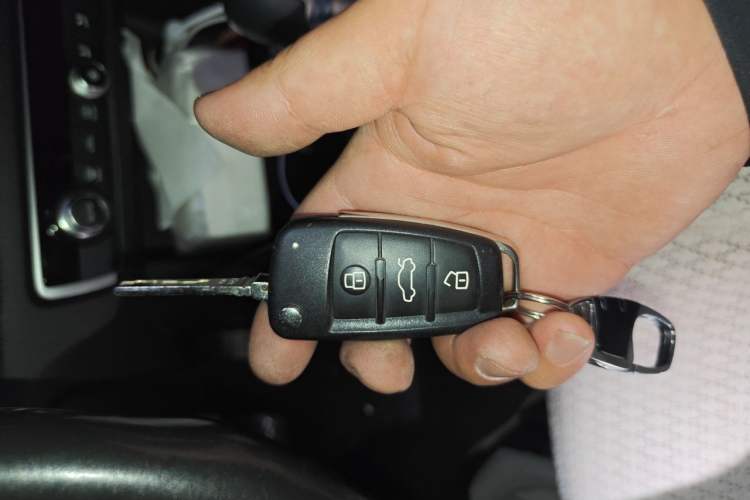 Used Audi A3 2016 Limousine 35 TFSI Style Edition Vehicle Key