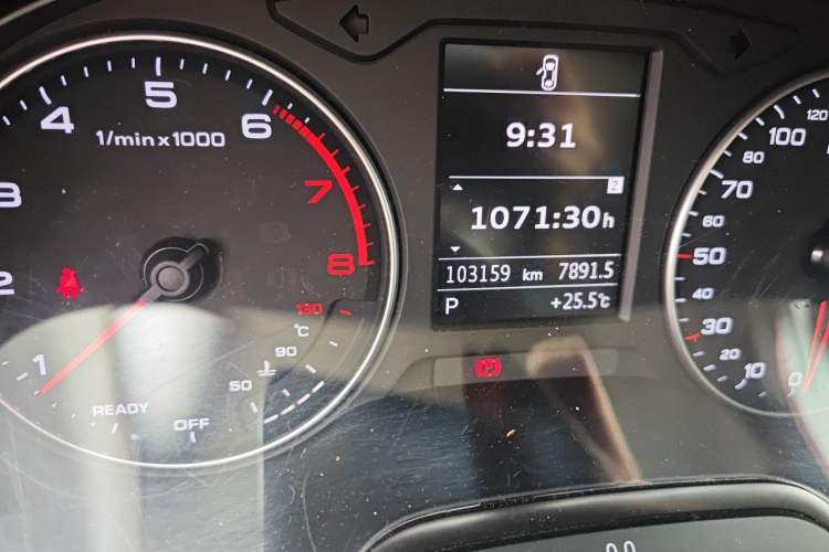Used Audi A3 2016 Sportback 35 TFSI Ambition Odometer Close Up