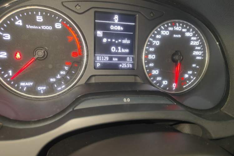 Used Audi A3 2016 Limousine 35 TFSI Ambition Edition Odometer Close Up
