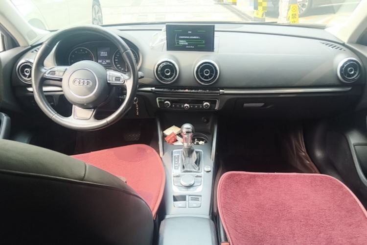 Used Audi A3 2016 Sportback 35 TFSI Style Edition Center Console