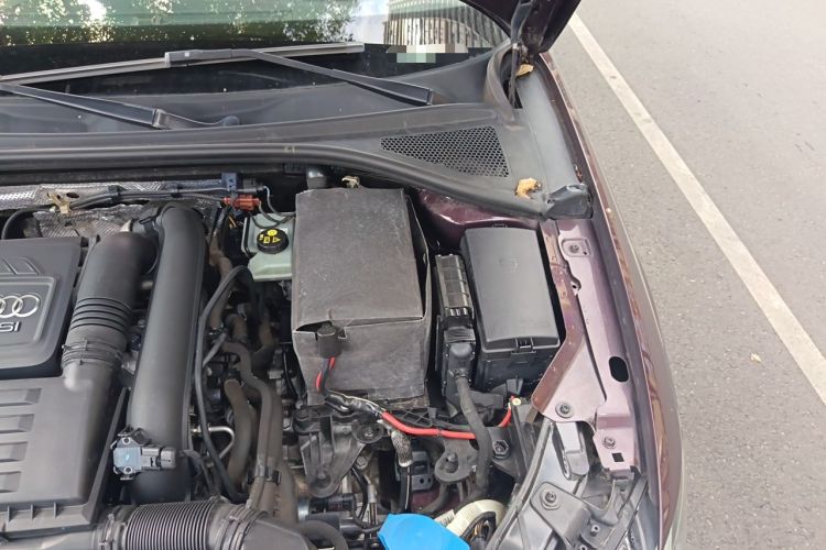 Used Audi A3 2016 Sportback 35 TFSI Ambition Engine Bay Left