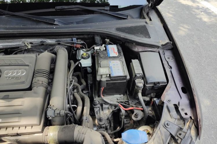 Used Audi A3 2016 Sportback 35 TFSI Style Edition Engine Bay Left
